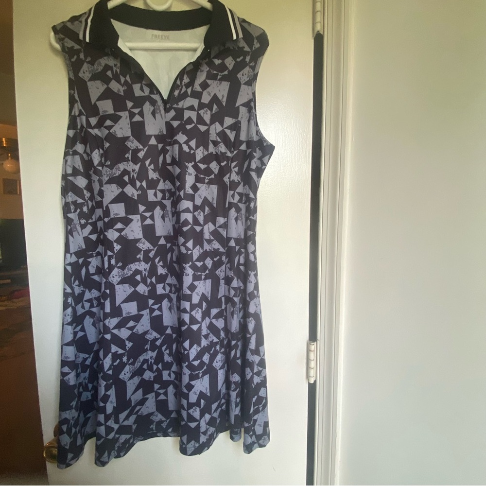 Freeye Patterned‎ Black and White Dress Golf